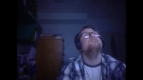 Snapshot of true_manofworth chatting on September 14, 6:48 am HandicappedLaugher online show from September 14, 6:48 am
