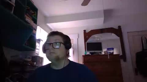 Snapshot of true_manofworth chatting on January 1, 3:46 pm HandicappedLaugher online show from January 1, 3:46 pm