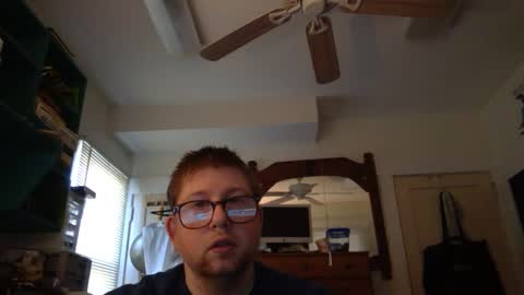 Snapshot of true_manofworth chatting on January 4, 2:14 pm HandicappedLaugher online show from January 4, 2:14 pm