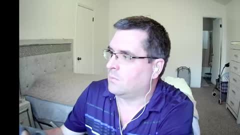 tstwbtsb online show from April 25, 4:37 pm