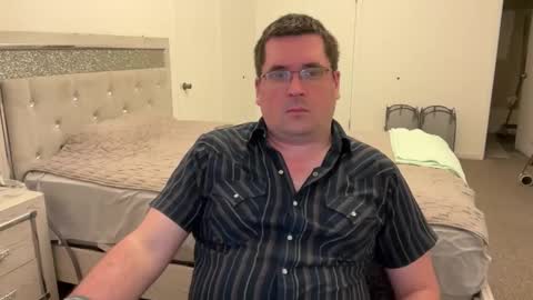 tstwbtsb online show from April 21, 6:19 am