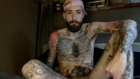 Snapshot of tuhands chatting on December 15, 2:16 pm Tuhands online show from December 15, 2:16 pm