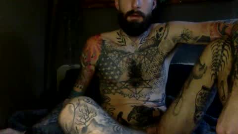 Snapshot of tuhands chatting on December 18, 3:11 pm Tuhands online show from December 18, 3:11 pm