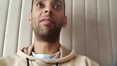 TunisienSexyGuy online show from February 12, 11:07 am