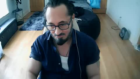 tuscan_taurus online show from April 25, 1:41 pm