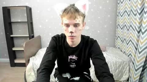 Angus online show from October 30, 7:26 pm