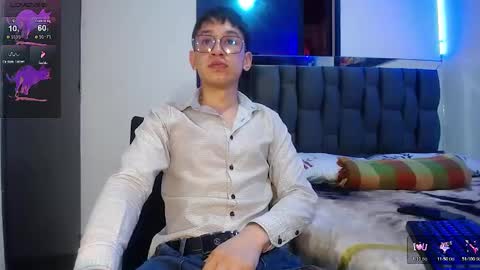 Snapshot of twink_daren chatting on February 24, 5:31 pm Mr Daren online show from February 24, 5:31 pm