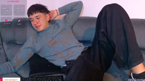 Mr Daren online show from April 20, 7:38 pm