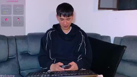 Mr Daren online show from January 12, 7:07 pm