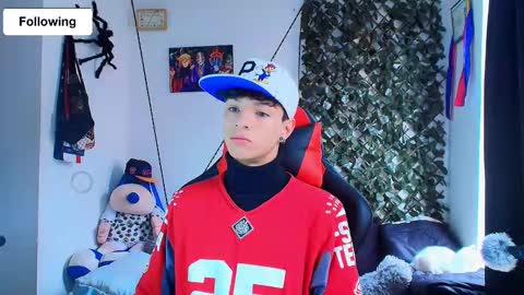 Snapshot of twink_sebas_ chatting on February 26, 3:41 pm Bad boy sebastian online show from February 26, 3:41 pm