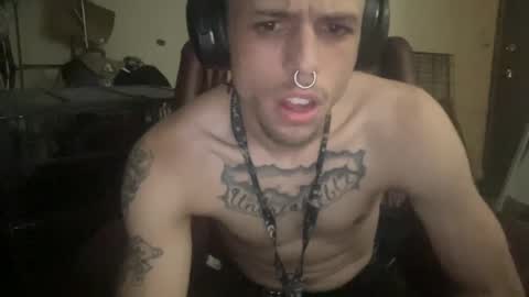 twons6015 online show from December 19, 1:39 am