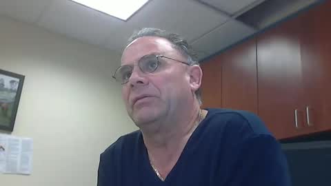 Twopeopleinlove online show from January 31, 7:11 pm