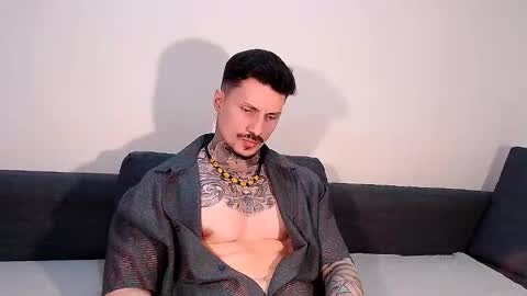 tyagodoll online show from February 12, 6:30 pm