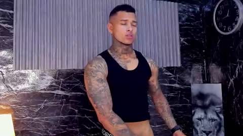 tyler_bell_ online show from June 12, 3:16 am