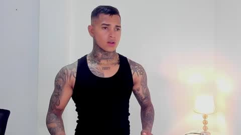 tyler_bell_ online show from July 7, 3:39 am