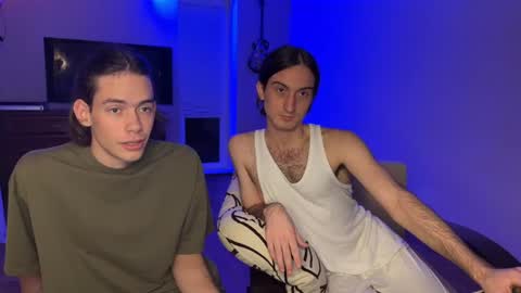 Snapshot of tyler_hack chatting on October 4, 8:02 pm Tyler and Chris online show from October 4, 8:02 pm