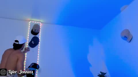 Tyler online show from November 23, 11:38 pm