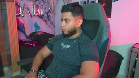 Tyler online show from April 25, 2:03 am