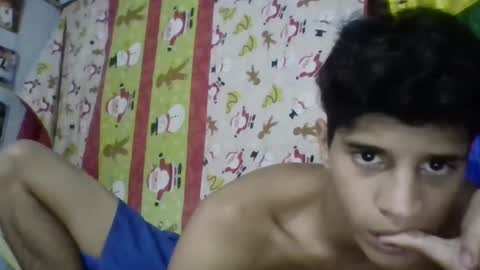 Snapshot of tyler_rodriguez chatting on December 12, 12:38 am Tyler Rodriguez online show from December 12, 12:38 am