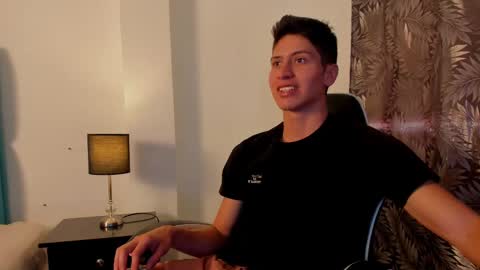 Snapshot of tylercold_x chatting on September 28, 7:34 pm Tyler online show from September 28, 7:34 pm