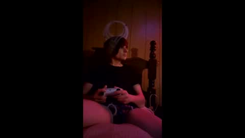 Tyler online show from April 28, 1:27 pm