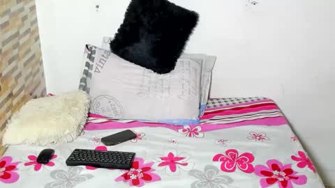 Snapshot of tyson__karter chatting on February 16, 4:20 am david online show from February 16, 4:20 am
