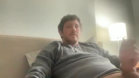 u28005 online show from December 31, 8:34 pm