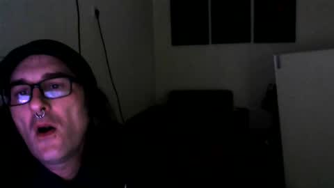 Snapshot of ucloudd chatting on October 1, 2:54 pm ucloudd online show from October 1, 2:54 pm