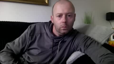 ukmatty3 online show from September 26, 12:25 pm
