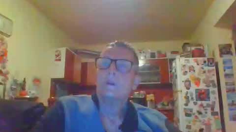 ulmeni7 online show from April 2, 7:33 pm