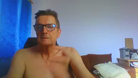 ulmeni7 online show from August 2, 1:53 pm