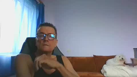 ulmeni7 online show from December 20, 9:38 am