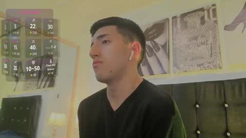 un_sluttyy online show from March 2, 11:28 am