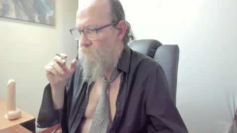 Uncle Hottie online show from March 7, 7:00 pm