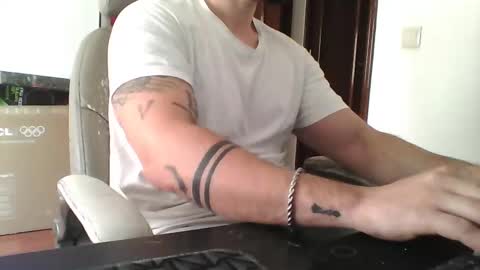 YourDreamIfYouWant online show from April 11, 3:26 pm