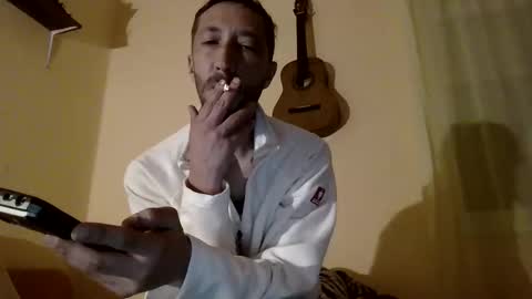 Snapshot of underguy19 chatting on October 4, 8:46 pm underguy19 online show from October 4, 8:46 pm