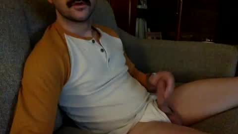 Snapshot of underwearguy230 chatting on January 6, 11:07 am underwearguy230 online show from January 6, 11:07 am