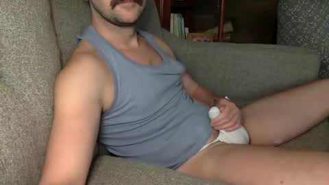 Snapshot of underwearguy230 chatting on September 29, 9:21 pm underwearguy230 online show from September 29, 9:21 pm