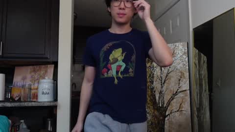 wang online show from December 9, 7:46 pm