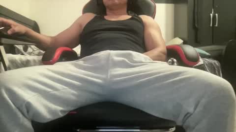 unlobitooenwallstreet online show from March 23, 3:29 pm