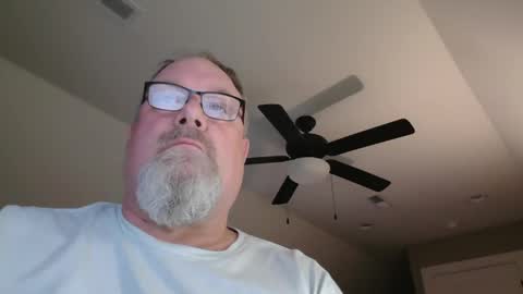 up2later online show from January 24, 4:27 am