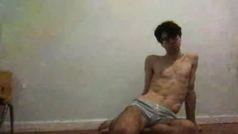 Snapshot of upsetboy chatting on December 10, 6:28 pm deaf mute boy online show from December 10, 6:28 pm