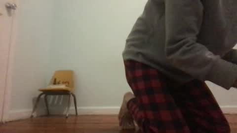 Snapshot of upsetboy chatting on January 21, 4:33 am deaf mute boy online show from January 21, 4:33 am