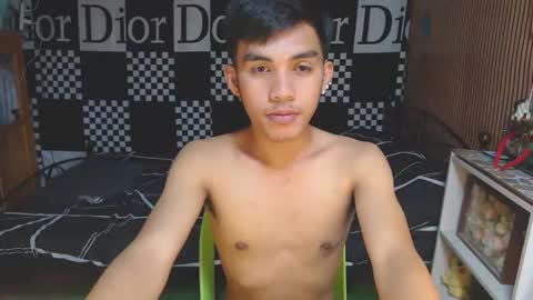 ur_shan21 online show from December 21, 2:58 pm