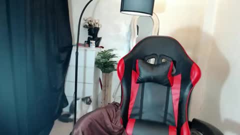 Bran online show from April 25, 1:52 am