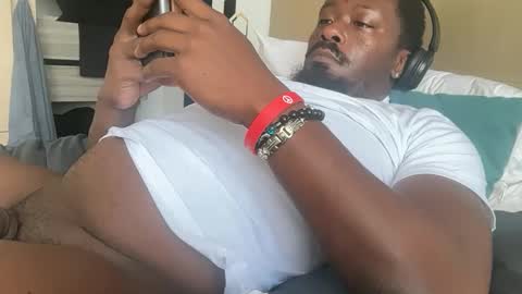 urbandick5 online show from April 19, 6:10 pm