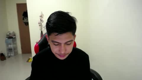 Dannie online show from November 19, 5:02 pm