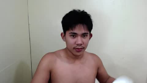 Snapshot of urcutie_asianboy chatting on October 13, 2:56 pm KEN online show from October 13, 2:56 pm