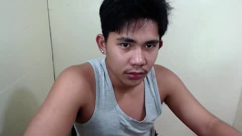 Snapshot of urcutie_asianboy chatting on October 12, 2:55 pm KEN online show from October 12, 2:55 pm