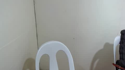 Snapshot of urcutie_asianboy chatting on September 30, 9:57 am KEN online show from September 30, 9:57 am